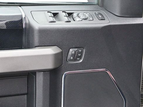 Used 2020 Ford F250 Platinum w/ FX4 Off-Road Package image 13