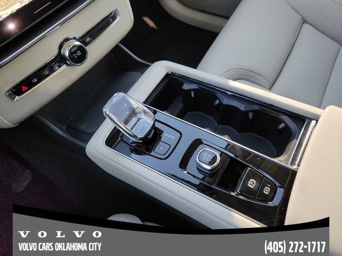 Used 2026 Volvo XC90 B6 Ultra image 19