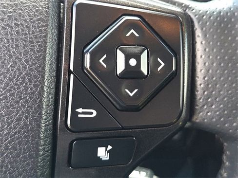 Used 2024 Toyota 4Runner TRD Off-Road Premium image 24