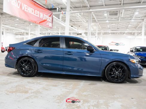 Used 2025 Honda Civic Sport image 7