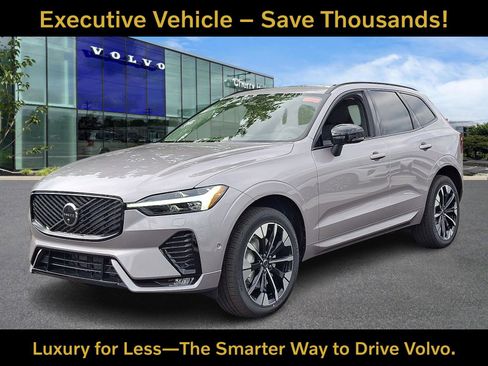 Certified 2026 Volvo XC60 B5 Plus w/ Protection Package Premier AWD/4WD image 3