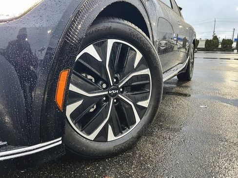 Certified 2023 Kia EV6 Wind image 2
