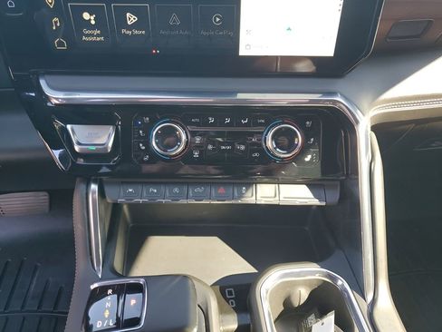 Certified 2024 GMC Sierra 1500 Denali Ultimate image 38