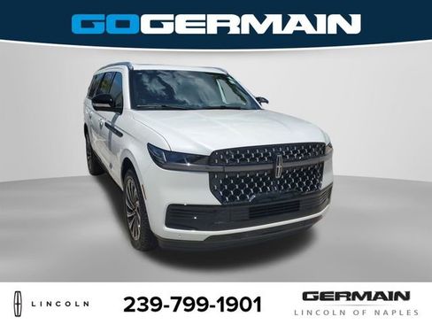 New 2026 Lincoln Navigator L Black Label AWD/4WD image 5
