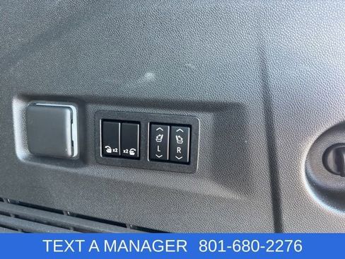 Used 2022 Chevrolet Tahoe RST w/ Luxury Package AWD/4WD image 40