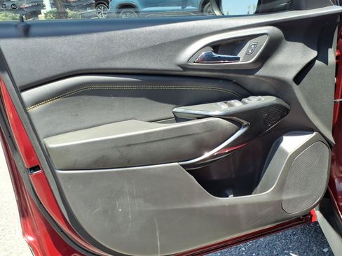Used 2024 Chevrolet Trax ACTIV w/ Sunroof Package FWD image 19