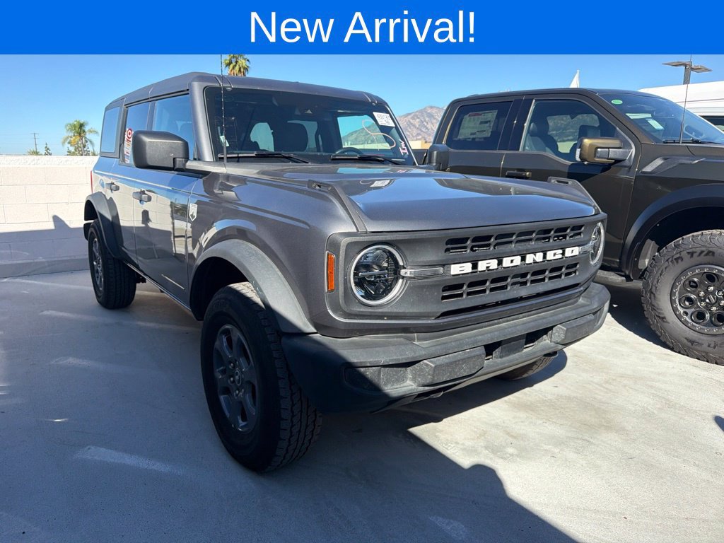 Used 2025 Ford Bronco Big Bend AWD/4WD image 1