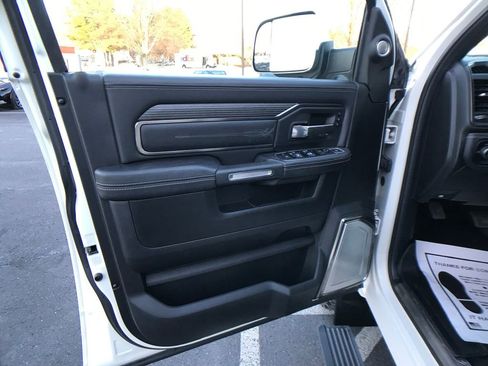 Used 2020 RAM 2500 Limited image 17