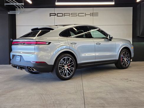 New 2026 Porsche Cayenne S AWD/4WD image 6