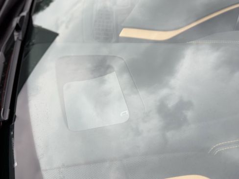 Used 2021 Chevrolet Corvette Stingray Premium Conv w/ Z51 Performance Package RWD image 28