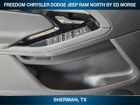 Used 2023 Land Rover Range Rover Evoque R-Dynamic S image 18