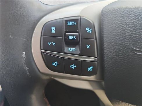 Used 2025 Ford Explorer Active w/ Active Comfort Package image 26