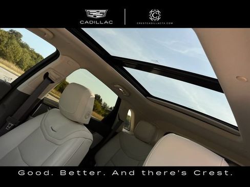 Used 2023 Cadillac XT5 Premium Luxury FWD image 3