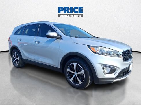 Used 2017 Kia Sorento EX w/ EX V6 Premium Package AWD/4WD image 1
