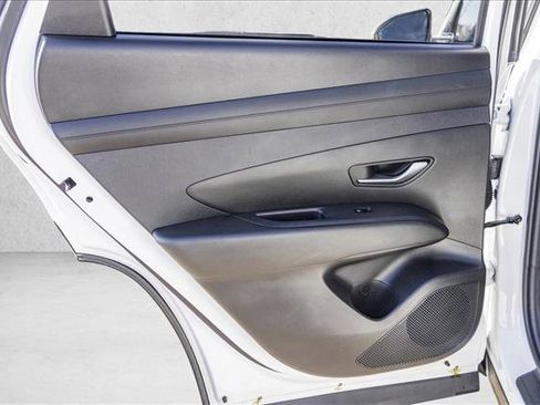 Certified 2025 Hyundai Tucson SEL image 22