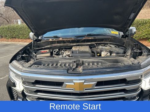 Used 2023 Chevrolet Silverado 1500 High Country w/ Z71 Off-Road Package image 10