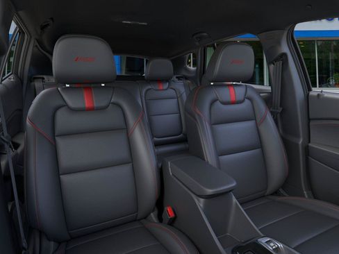 New 2026 Chevrolet Trax RS w/ Driver Confidence Package FWD image 16