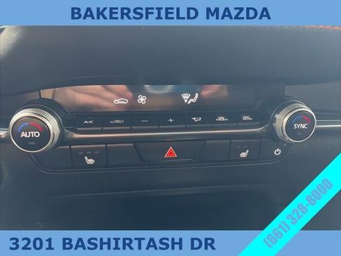 Used 2024 MAZDA MAZDA3 s image 24