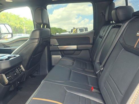 Used 2024 Ford F350 Platinum AWD/4WD image 9