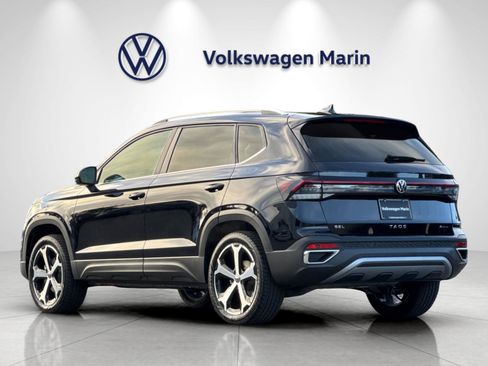 New 2026 Volkswagen Taos SEL AWD/4WD image 3