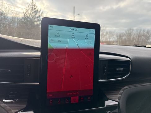 Used 2022 Ford Explorer Limited w/ Limited Technology Package image 28