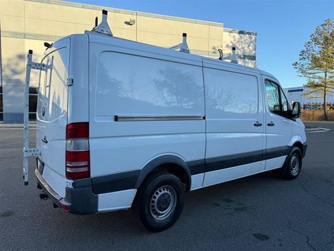 Used 2017 Mercedes-Benz Sprinter 2500 image 25