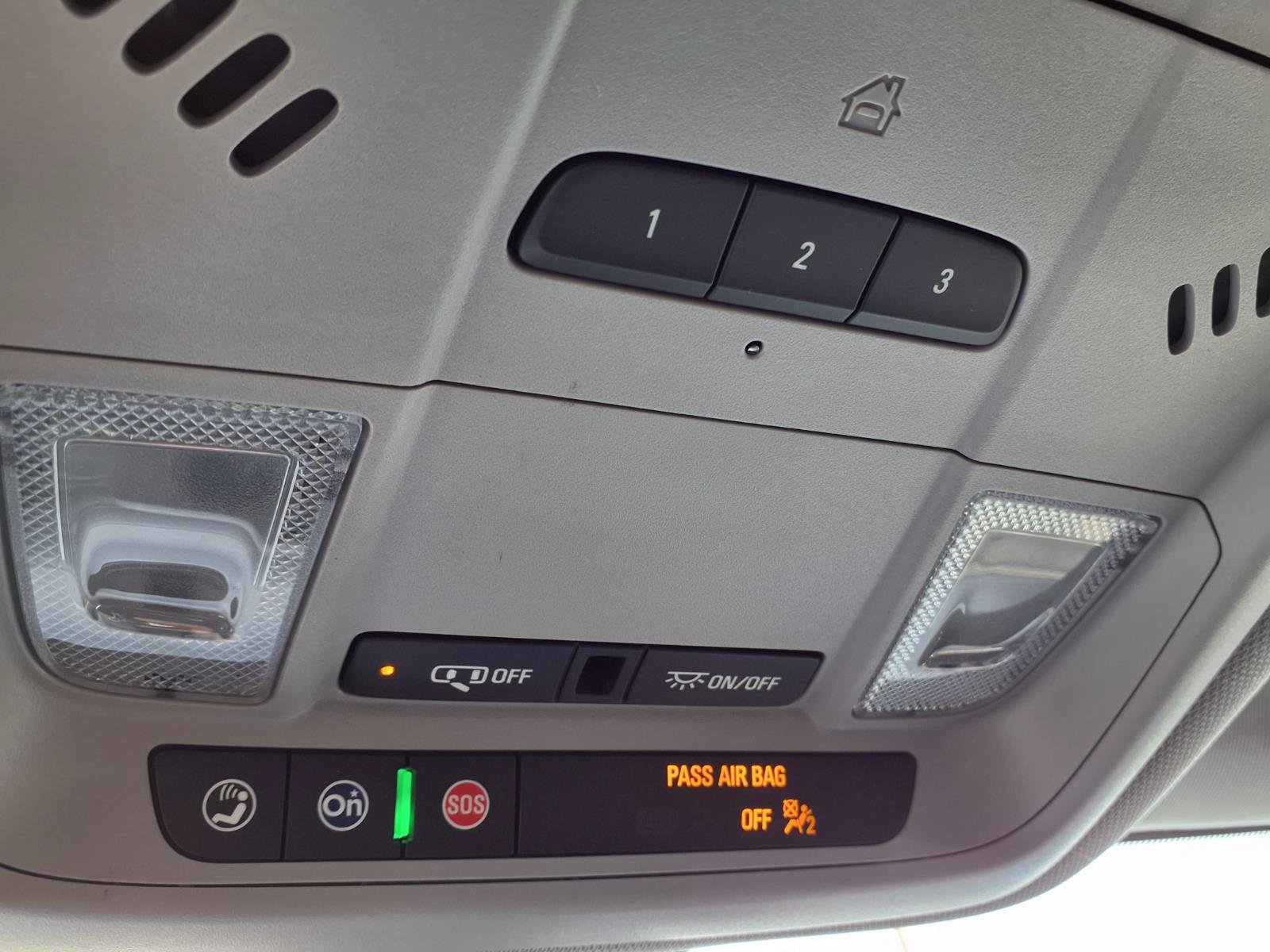 Used 2024 Chevrolet Blazer LT w/ Convenience Package FWD image 17