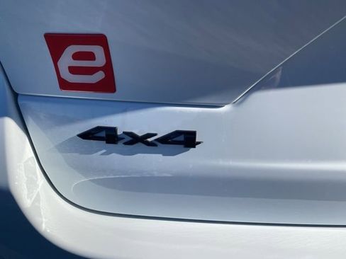 New 2025 Jeep Grand Cherokee Limited image 46