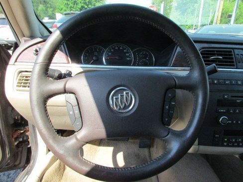 Used 2008 Buick LaCrosse CX FWD image 18