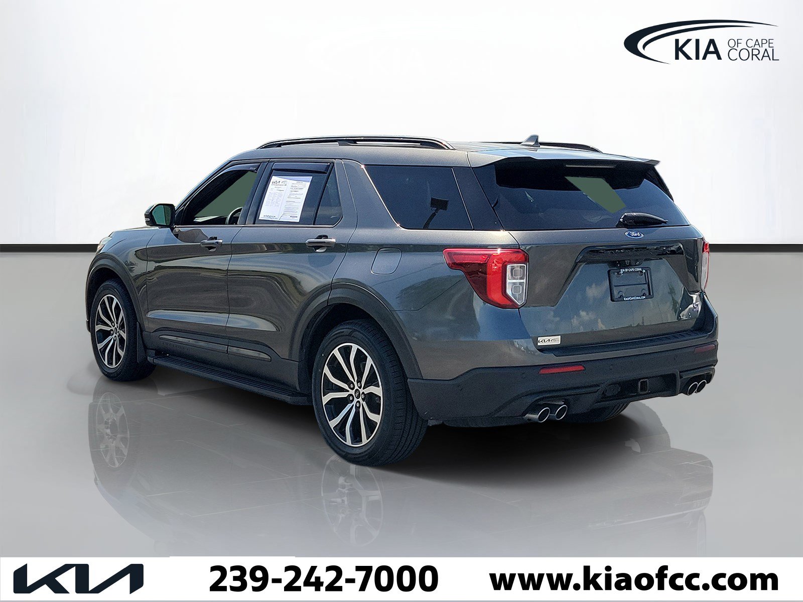 Used 2020 Ford Explorer ST AWD/4WD image 4