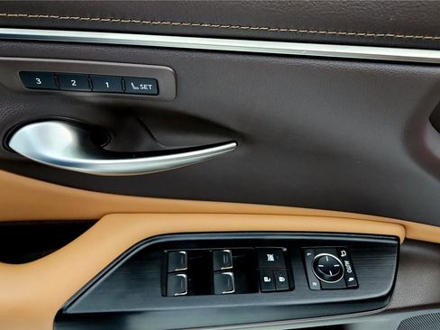 Used 2021 Lexus ES 250 w/ Premium Package AWD/4WD image 19