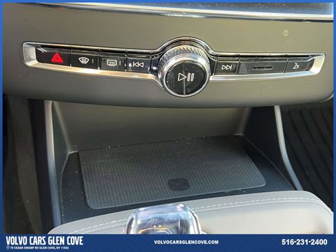 Used 2026 Volvo XC90 B6 Plus w/ Protection Package Premier image 31