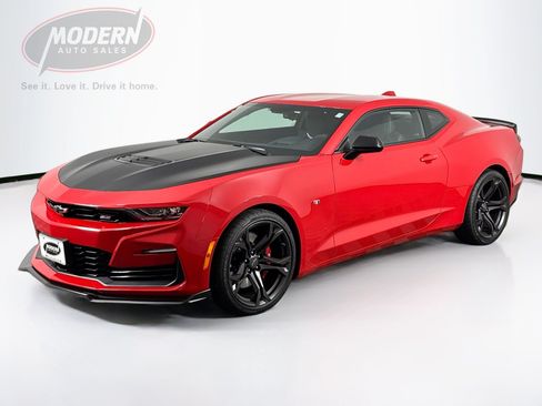 Used 2023 Chevrolet Camaro SS RWD image 1