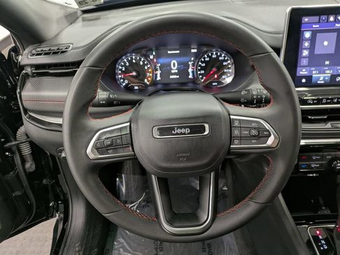 Used 2024 Jeep Compass Trailhawk AWD/4WD image 21