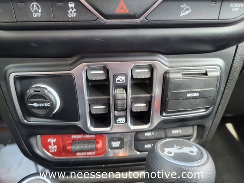 Used 2019 Jeep Wrangler Unlimited Rubicon image 22