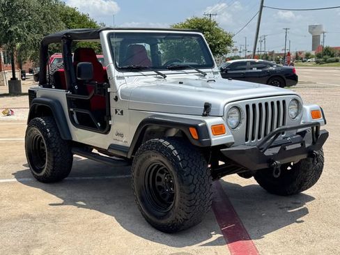 Used 2004 Jeep Wrangler X w/ Wheel Plus Group AWD/4WD image 7