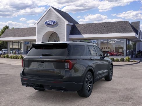 New 2026 Ford Explorer ST-Line AWD/4WD image 8