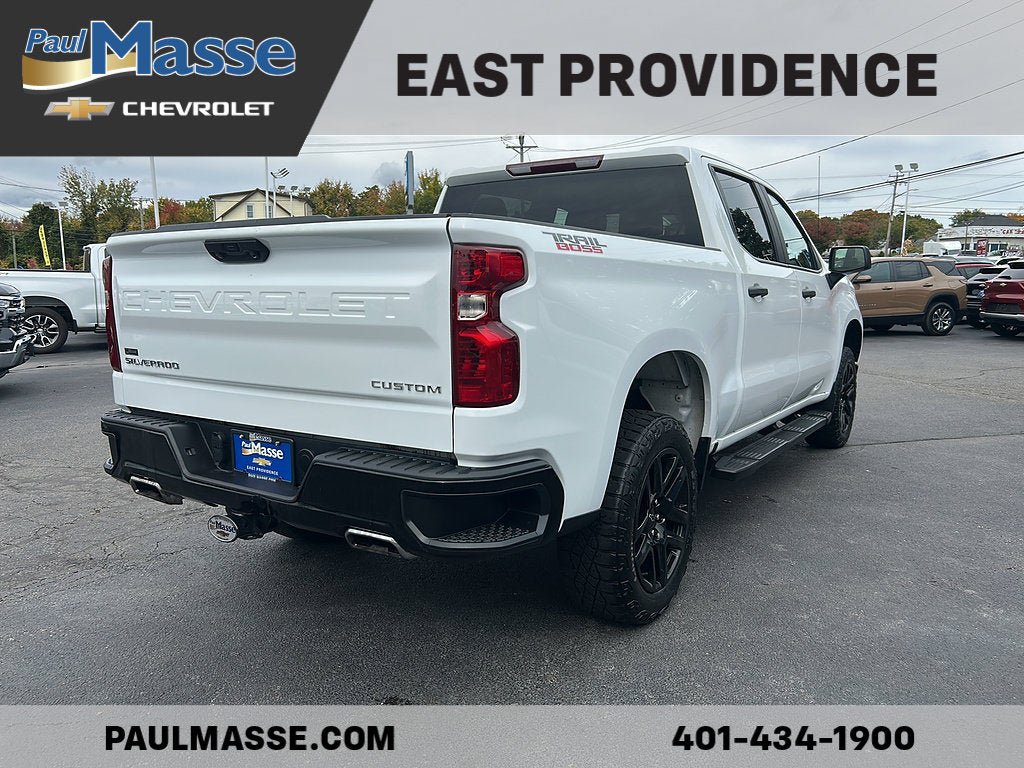 Used 2023 Chevrolet Silverado 1500 Custom Trail Boss AWD/4WD image 5