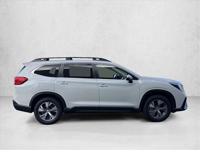 Used 2023 Subaru Ascent Premium AWD/4WD image 4