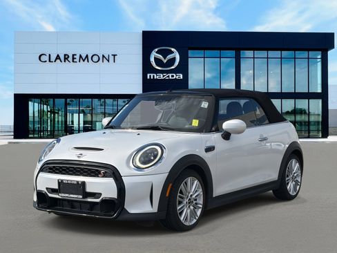 Used 2024 MINI Cooper S image 3