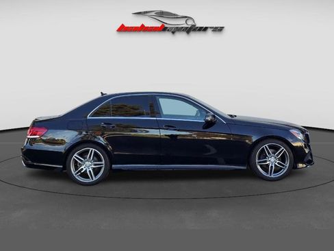 Used 2014 Mercedes-Benz E 350 Sedan image 12