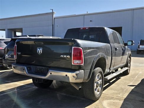 Used 2015 RAM 2500 Laramie w/ Convenience Group image 3