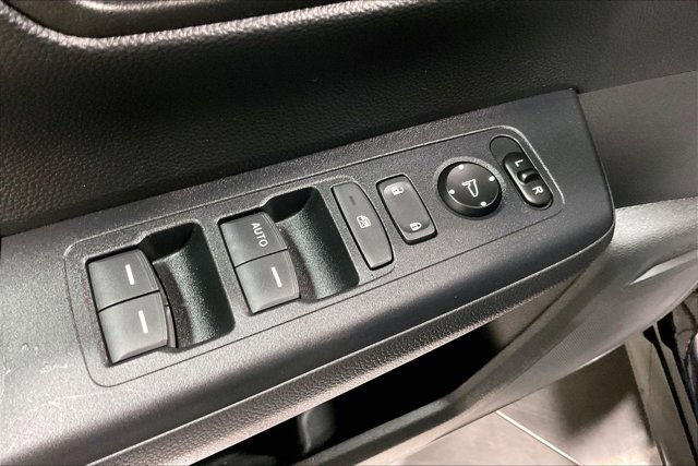Used 2025 Honda CR-V LX image 39