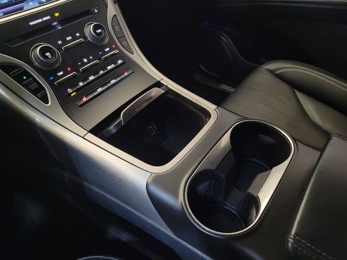 Used 2016 Lincoln MKX Premiere image 26