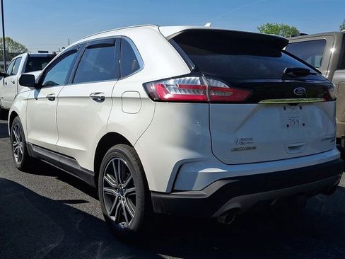 Used 2020 Ford Edge Titanium w/ Class II Trailer Tow Package AWD/4WD image 4