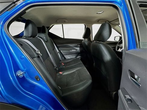 Used 2024 Nissan Kicks SV image 23