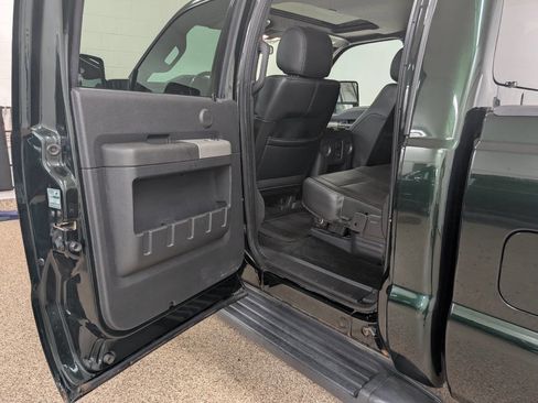 Used 2016 Ford F250 Lariat w/ Lariat Ultimate Package image 14