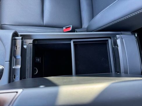 Certified 2025 Toyota Crown Signia Limited w/ Advanced Technology Package image 23