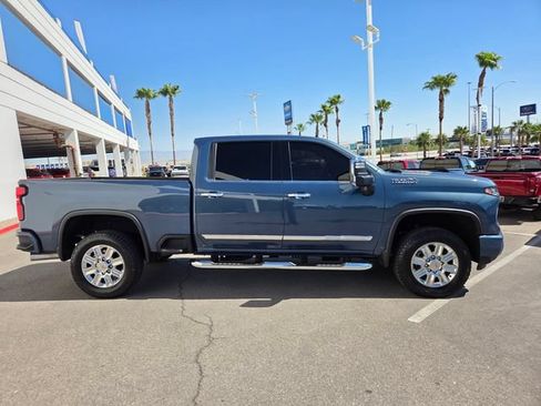 Certified 2025 Chevrolet Silverado 2500 High Country w/ High Country Premium Package AWD/4WD image 7