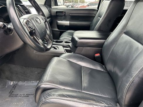 Used 2018 Toyota Sequoia TRD Sport image 11